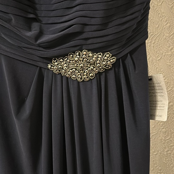 NWT Alex Evenings Cowl Neck A-Line Matte Jersey Gown with Pleated Bodice in Navy - Picture 6 of 6